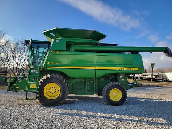 Image of John Deere 9570 STS Primary image