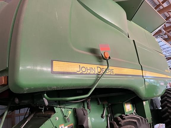 Image of John Deere 9570 STS equipment image 4