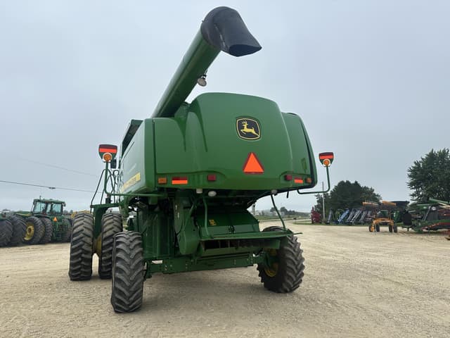 Image of John Deere 9570 STS equipment image 4