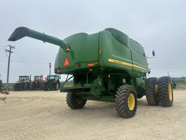 Image of John Deere 9570 STS equipment image 3