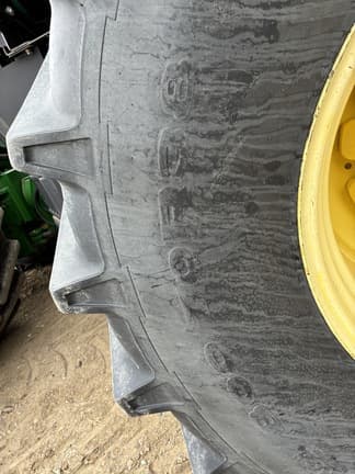 Image of John Deere 9630 equipment image 1