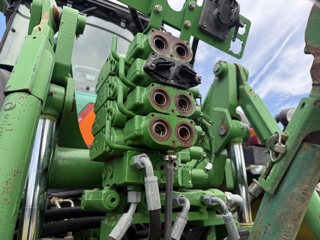 Image of John Deere 9630T equipment image 4