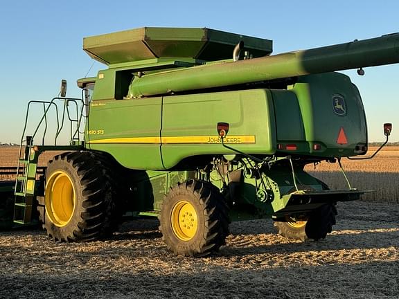 Image of John Deere 9670 STS equipment image 1