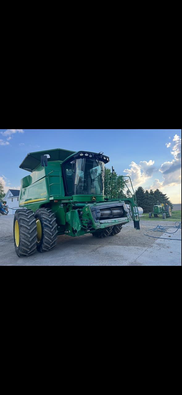 Image of John Deere 9670 STS equipment image 3