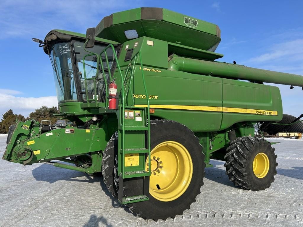 2008 John Deere 9670 STS Equipment Image0