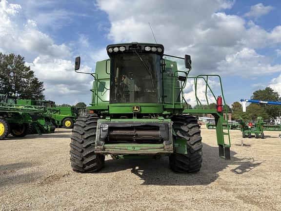 Image of John Deere 9670 STS equipment image 2