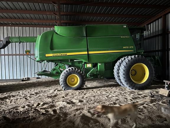 Image of John Deere 9670 STS Primary image
