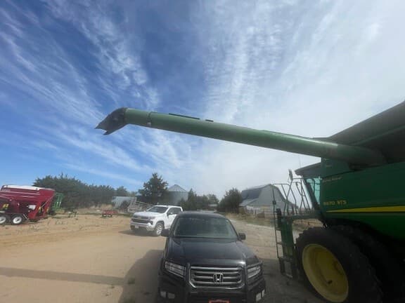 Image of John Deere 9670 STS equipment image 3