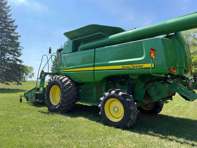 Image of John Deere 9670 STS equipment image 3