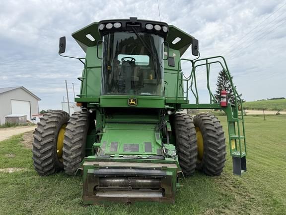 Image of John Deere 9670 STS equipment image 3