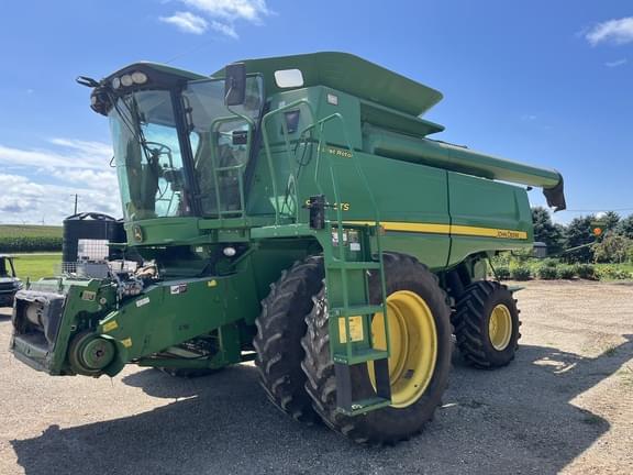 Image of John Deere 9670 STS Primary image