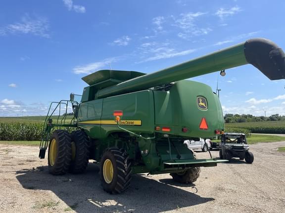 Image of John Deere 9670 STS equipment image 2