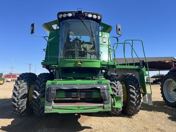 Image of John Deere 9670 STS equipment image 2