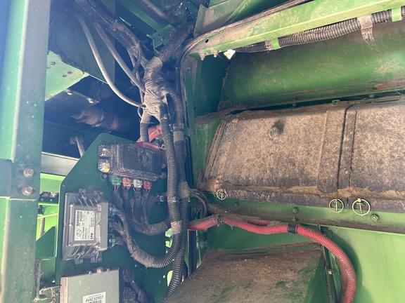 Image of John Deere 9670 STS equipment image 3