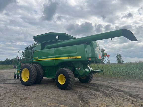 Image of John Deere 9770 STS equipment image 2