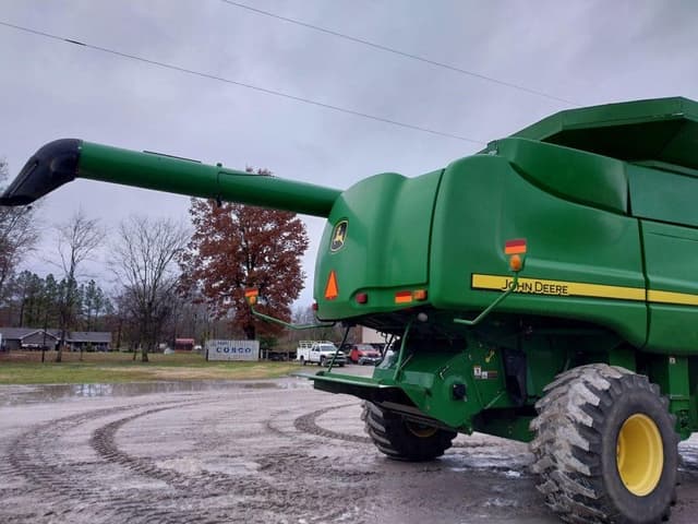 Image of John Deere 9770 STS equipment image 4