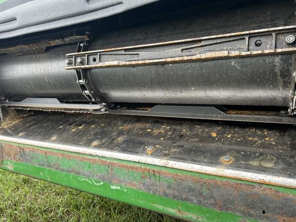 Image of John Deere 9770 STS equipment image 4