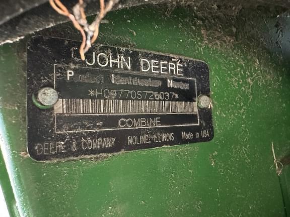 Image of John Deere 9770 STS equipment image 2