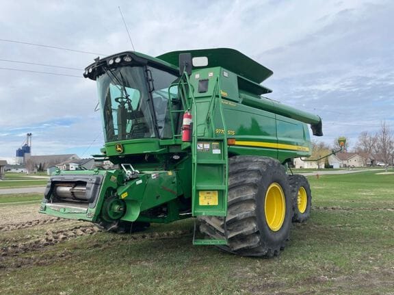 2008 John Deere 9770 STS Equipment Image0