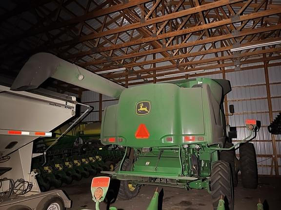 Image of John Deere 9770 STS equipment image 1