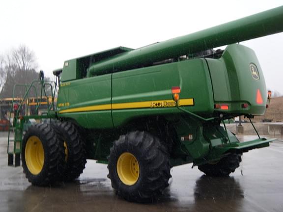 Image of John Deere 9770 STS equipment image 1