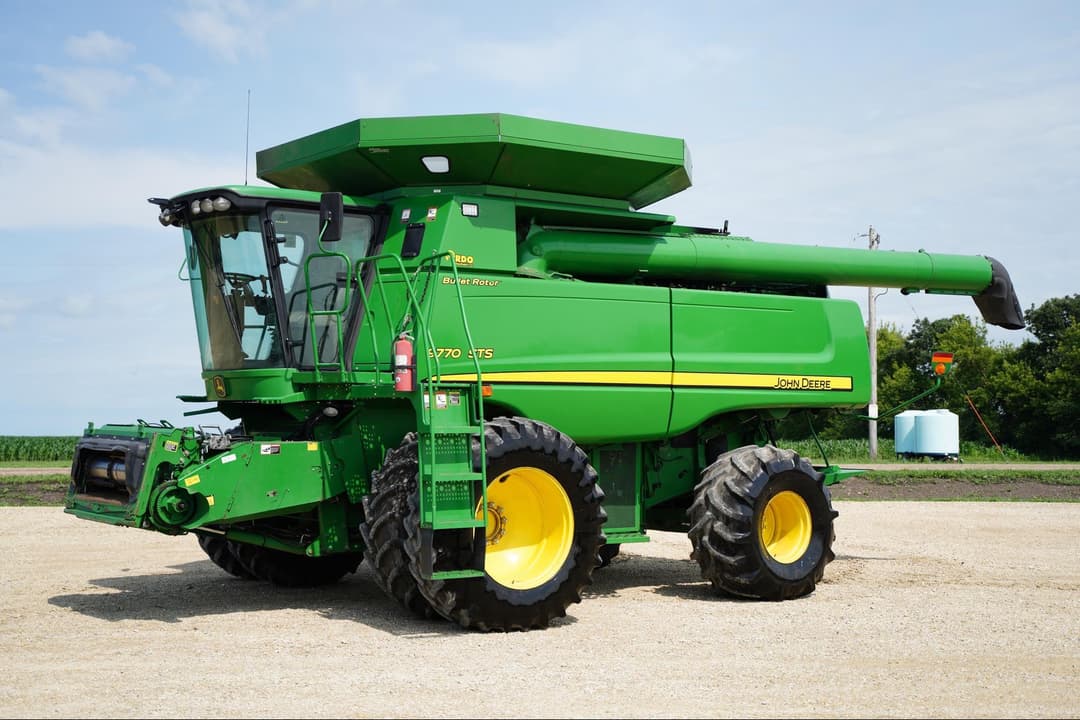 Image of John Deere 9770 STS Primary image