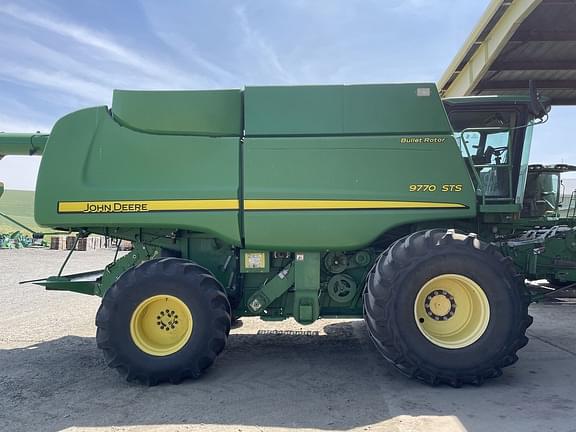 Image of John Deere 9770 STS Primary image