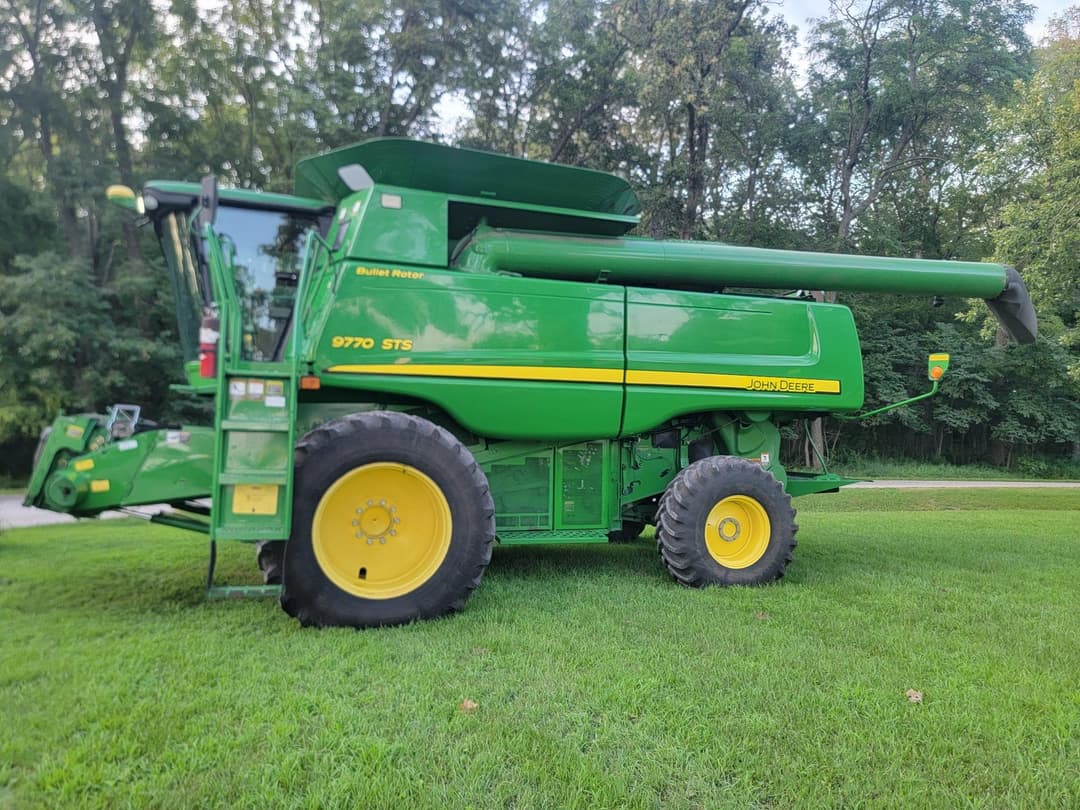 Image of John Deere 9770 STS Primary image