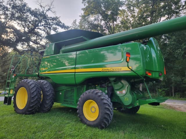 Image of John Deere 9770 STS equipment image 2