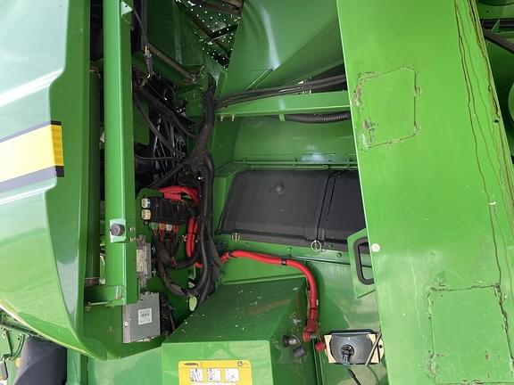 Image of John Deere 9770 STS equipment image 4