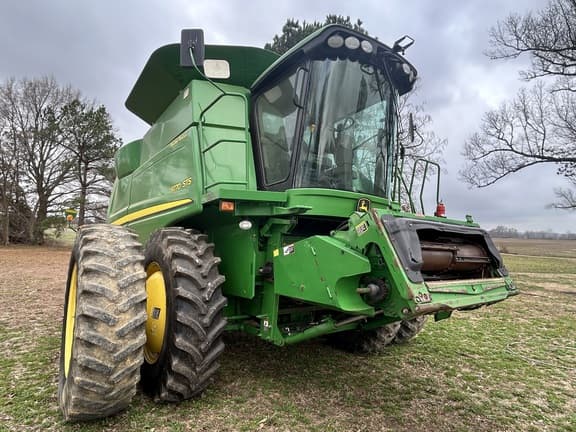 Image of John Deere 9770 STS equipment image 3