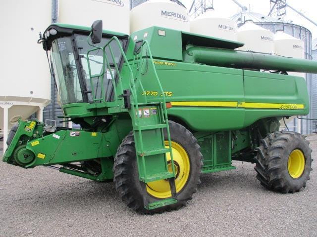 2008 John Deere 9770 STS Equipment Image0