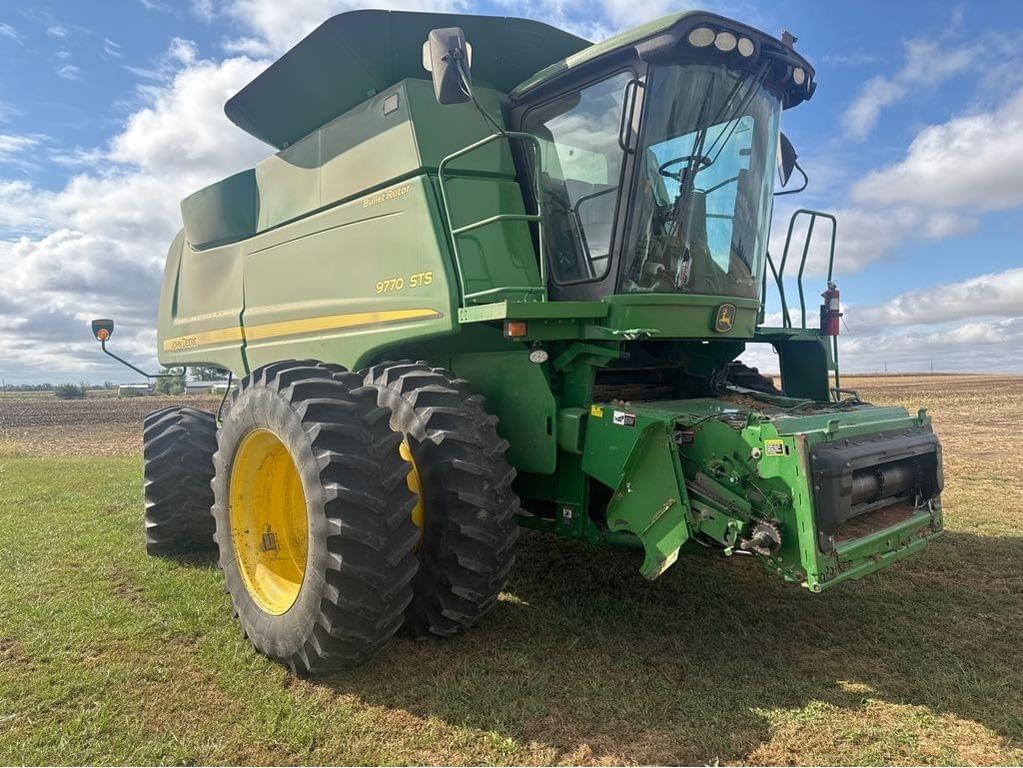 Image of John Deere 9770 STS Primary image