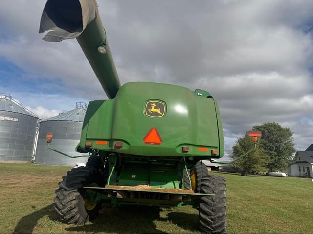 Image of John Deere 9770 STS equipment image 3