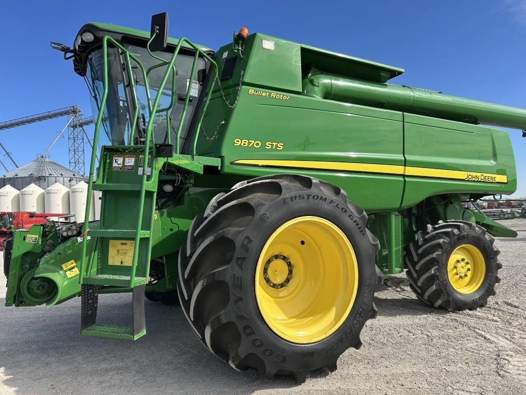 2008 John Deere 9870 STS Equipment Image0