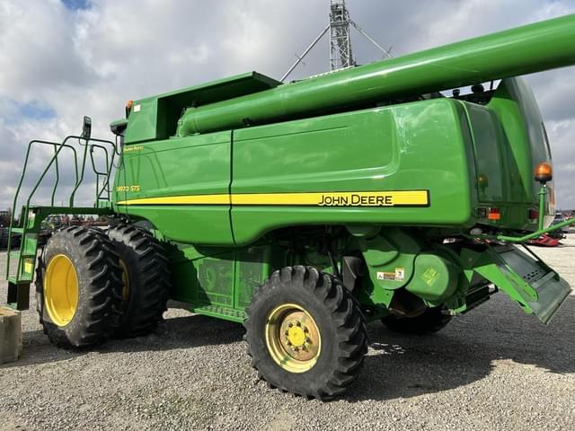 Image of John Deere 9870 STS equipment image 2