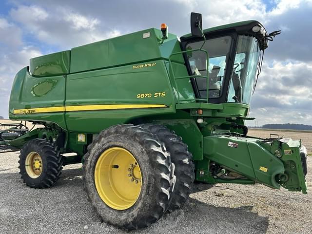 Image of John Deere 9870 STS equipment image 3