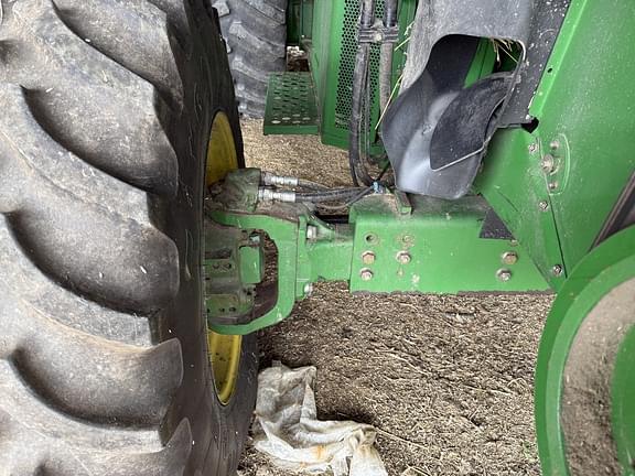 Image of John Deere 9870 STS equipment image 4