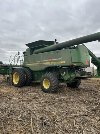 Image of John Deere 9870 STS equipment image 4