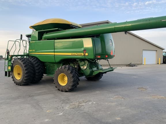 Image of John Deere 9870 STS equipment image 4
