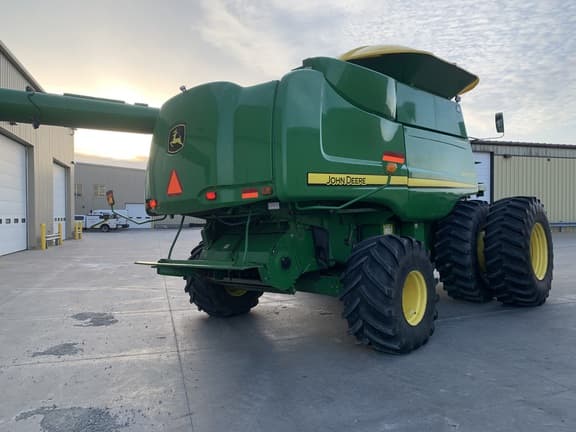 Image of John Deere 9870 STS equipment image 2