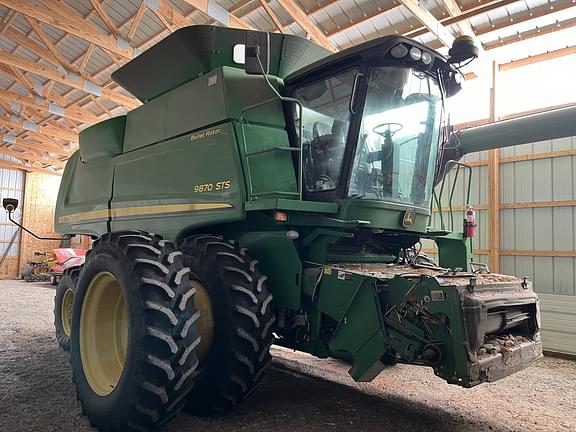 Image of John Deere 9870 STS equipment image 1