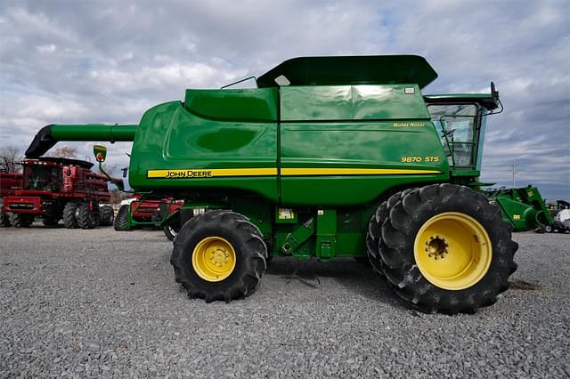 Image of John Deere 9870 STS equipment image 1