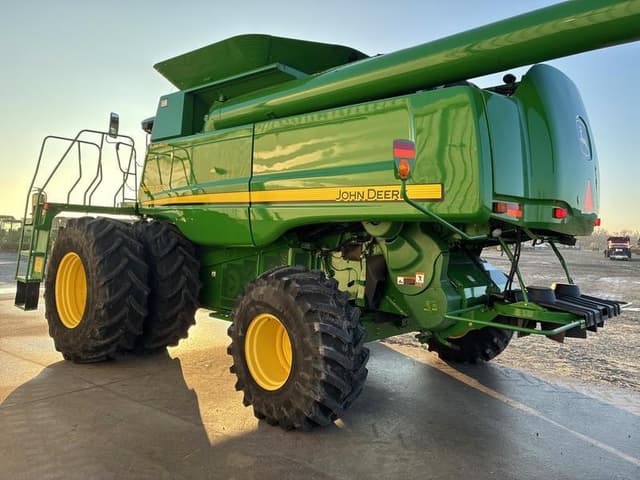 Image of John Deere 9870 STS equipment image 4