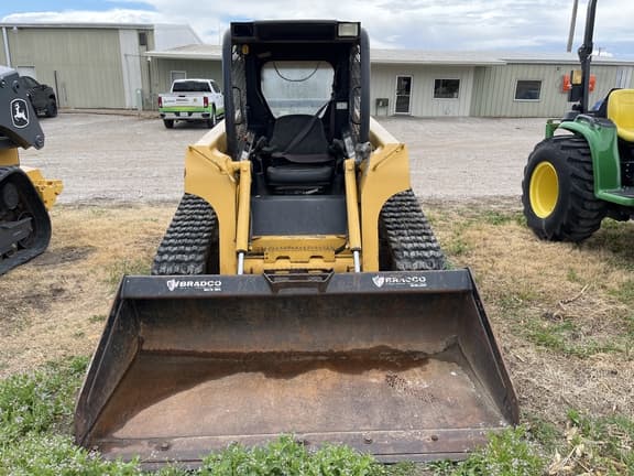 Image of John Deere CT322 equipment image 1