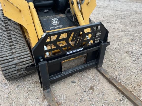 Image of John Deere CT332 equipment image 3