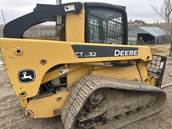 Image of John Deere CT332 equipment image 3