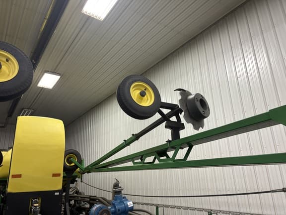 Image of John Deere DB60 equipment image 4
