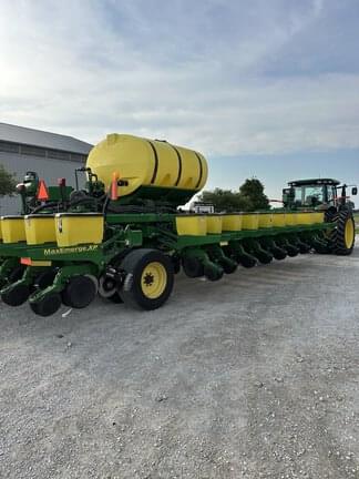 Image of John Deere DB66 equipment image 2