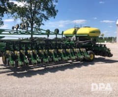 2008 John Deere DB60 Image